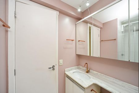 Apartamento à venda com 67m², 3 quartos e 1 vagaBanheiro da Suíte