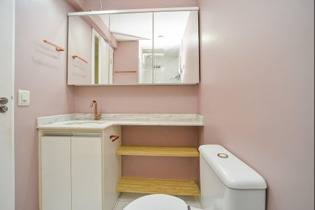 Apartamento à venda com 67m², 3 quartos e 1 vagaBanheiro da Suíte
