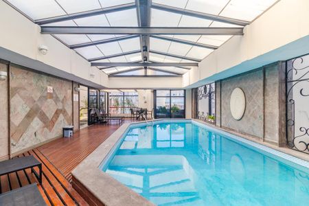 Apartamento à venda com 33m², 1 quarto e 1 vagaÁrea comum - Piscina