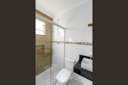 Casa à venda com 100m², 3 quartos e 2 vagas Casa à venda com 100m², 3 quartos e 2 vagasBanheiro Social