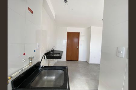 Apartamento para alugar com 36m², 2 quartos e sem vagaCozinha e Área de Serviço