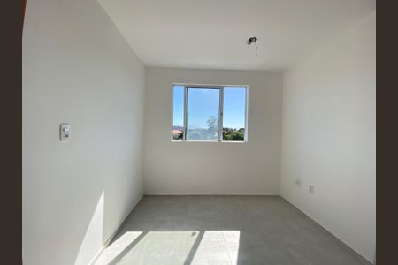 Sala de apartamento para alugar com 2 quartos, 36m² em Del Castilho, Rio de Janeiro
