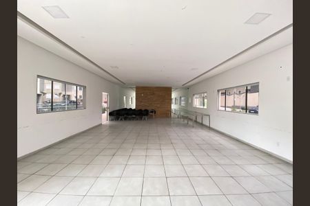 Apartamento para alugar com 36m², 2 quartos e sem vagaÁrea comum - Salão de festas