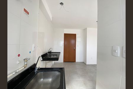 Apartamento para alugar com 36m², 2 quartos e sem vagaCozinha e Área de Serviço