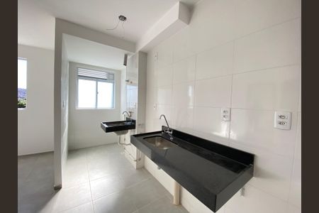 Apartamento para alugar com 36m², 2 quartos e sem vagaCozinha e Área de Serviço