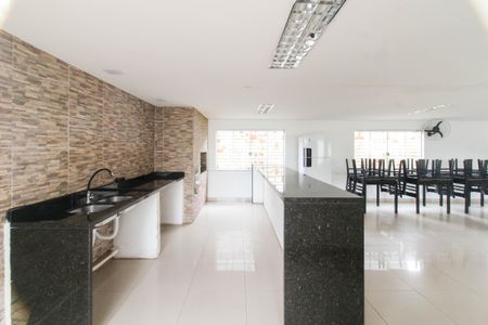Apartamento para alugar com 44m², 2 quartos e 1 vagaÁrea comum - Salão de festas