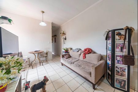 Sala de apartamento à venda com 2 quartos, 66m² em Vila Pires, Santo André