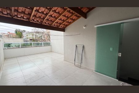 Casa à venda com 145m², 2 quartos e 1 vagaCobertura
