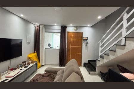 Casa à venda com 145m², 2 quartos e 1 vagaSala