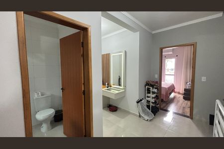 Casa à venda com 145m², 2 quartos e 1 vagaCorredor