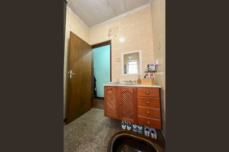 Casa à venda com 349m², 3 quartos e 2 vagas Casa à venda com 349m², 3 quartos e 2 vagasBanheiro da Suíte 3