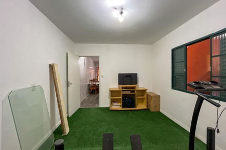 Casa à venda com 349m², 3 quartos e 2 vagas Casa à venda com 349m², 3 quartos e 2 vagasQuarto de Serviço