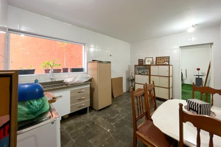 Casa à venda com 349m², 3 quartos e 2 vagas Casa à venda com 349m², 3 quartos e 2 vagasCozinha 2