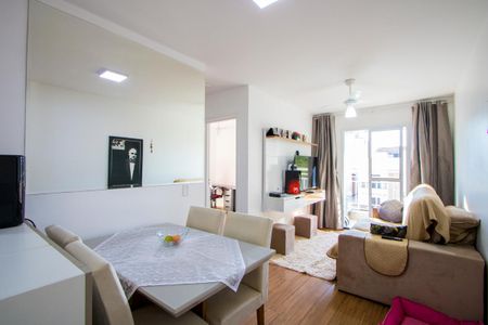 Sala de apartamento para alugar com 2 quartos, 45m² em Vila Leopoldina, Santo André