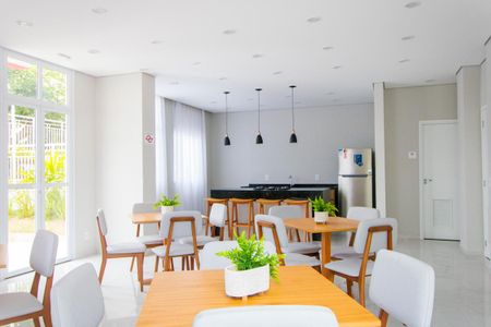 Apartamento para alugar com 45m², 2 quartos e 1 vagaÁrea comum - Salão de festas