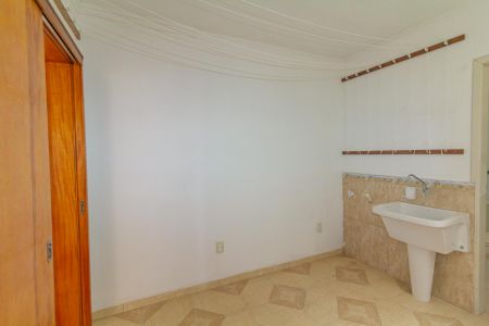 Apartamento à venda com 118m², 3 quartos e 1 vagaÁrea de Serviço