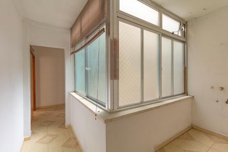 Apartamento à venda com 118m², 3 quartos e 1 vagaÁrea de Serviço