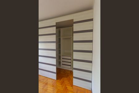 Apartamento à venda com 118m², 3 quartos e 1 vagaCloset