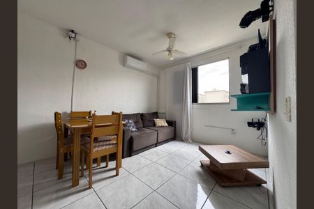 Sala de apartamento à venda com 2 quartos, 40m² em Santos Dumont, São Leopoldo