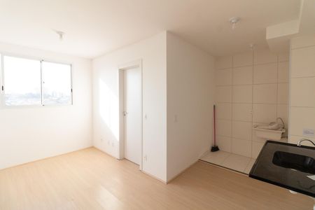 Sala/Cozinha de apartamento para alugar com 2 quartos, 35m² em Jardim Peri Peri, São Paulo