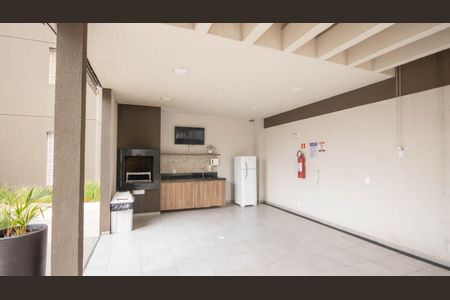 Apartamento para alugar com 60m², 2 quartos e sem vagaÁrea comum - Churrasqueira