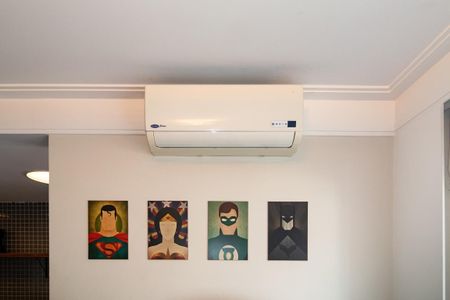 Sala de apartamento à venda com 2 quartos, 54m² em Consolação, São Paulo