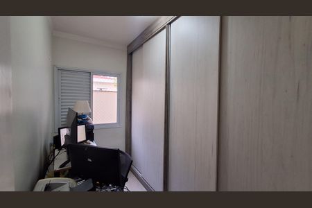 Apartamento à venda com 87m², 3 quartos e 2 vagasQuarto 2