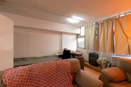 Studio à venda com 49m², 1 quarto e sem vaga Studio à venda com 49m², 1 quarto e sem vagaStudio