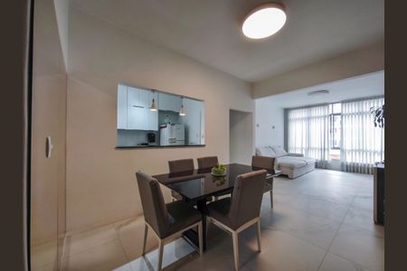 Apartamento à venda com 140m², 3 quartos e 1 vagaSala