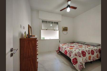 Apartamento à venda com 140m², 3 quartos e 1 vagaQuarto 2