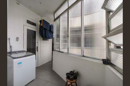 Apartamento à venda com 140m², 3 quartos e 1 vagaÁrea de Serviço