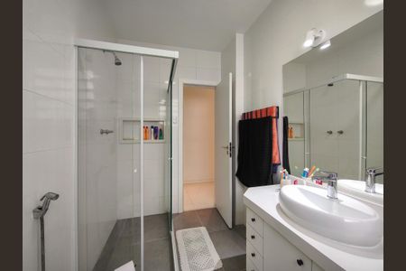 Apartamento à venda com 140m², 3 quartos e 1 vagaBanheiro Social