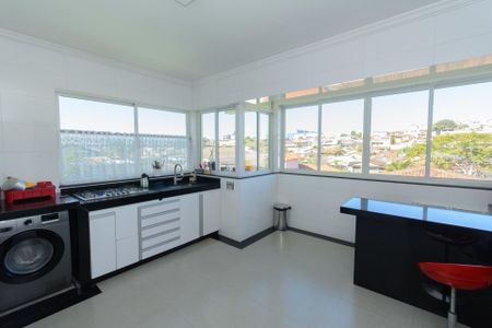 Área de Serviço de casa à venda com 3 quartos, 500m² em Jardim Riacho das Pedras, Contagem