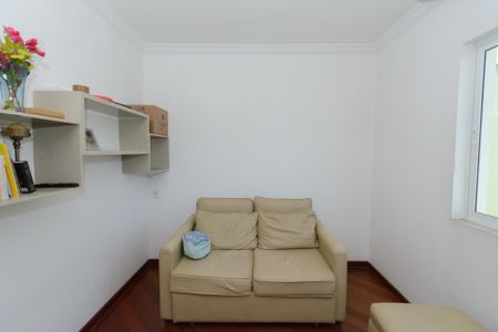 Casa à venda com 500m², 3 quartos e 8 vagas Casa à venda com 500m², 3 quartos e 8 vagasSala 2