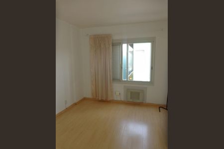 Quarto 1 de apartamento para alugar com 2 quartos, 80m² em Cristal, Porto Alegre