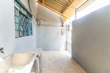 Casa para alugar com 56m², 1 quarto e sem vagaÁrea de Serviço/Quintal