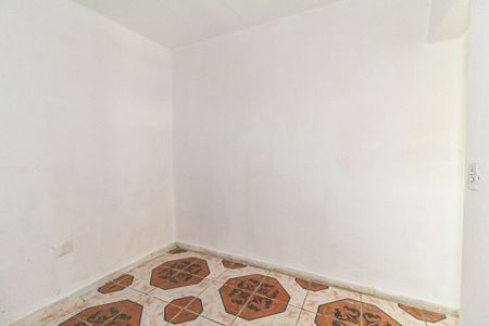Quarto de casa para alugar com 1 quarto, 56m² em Jardim das Camelias, São Paulo
