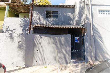 Casa para alugar com 56m², 1 quarto e sem vagaFachada + Placa