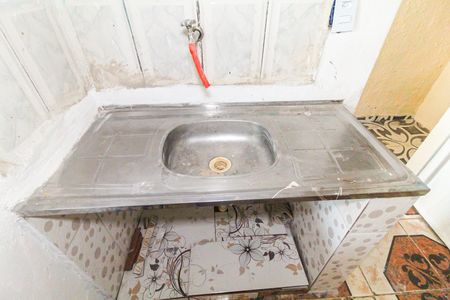 Sala/Cozinha de casa para alugar com 1 quarto, 56m² em Jardim das Camelias, São Paulo