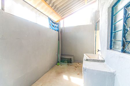 Casa para alugar com 56m², 1 quarto e sem vagaÁrea de Serviço/Quintal