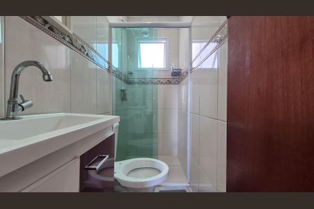 Apartamento à venda com 100m², 2 quartos e 1 vagaBanheiro da suíte