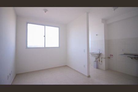 Sala de apartamento à venda com 2 quartos, 38m² em Conjunto Habitacional Teotonio Vilela, São Paulo