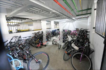 Apartamento para alugar com 37m², 2 quartos e 1 vaga