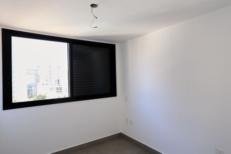 Apartamento à venda com 143m², 4 quartos e 3 vagasQuarto 1