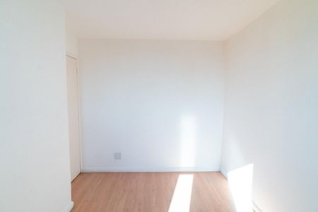 Quarto 2 de apartamento à venda com 2 quartos, 50m² em Vila Campestre, São Paulo