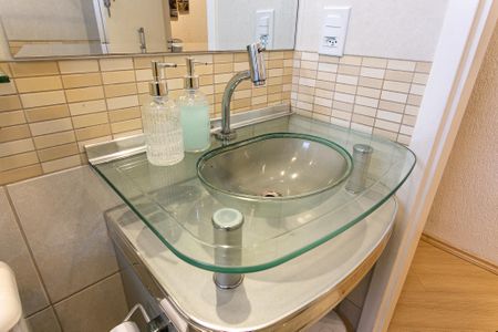 Apartamento à venda com 50m², 2 quartos e 1 vaga Apartamento à venda com 50m², 2 quartos e 1 vagaBanheiro