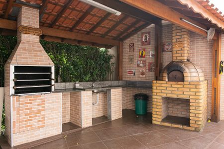 Apartamento à venda com 50m², 2 quartos e 1 vaga Apartamento à venda com 50m², 2 quartos e 1 vagaÁrea comum - Churrasqueira