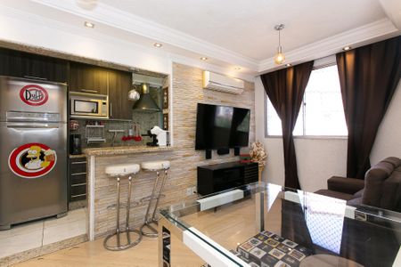 Apartamento à venda com 50m², 2 quartos e 1 vaga Apartamento à venda com 50m², 2 quartos e 1 vagaSala