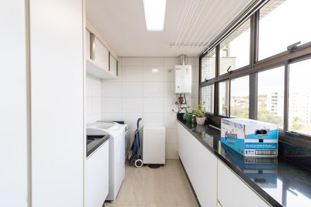 Apartamento à venda com 147m², 3 quartos e 2 vagasÁrea de Serviço