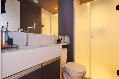 Apartamento para alugar com 55m², 2 quartos e 1 vaga Apartamento para alugar com 55m², 2 quartos e 1 vagaBanheiro